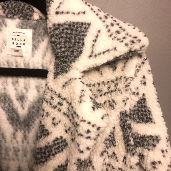 ☁️BILLABONG MONTREAL LONG LINE SHERPA JACKET☁️ - Picture 6 of 13